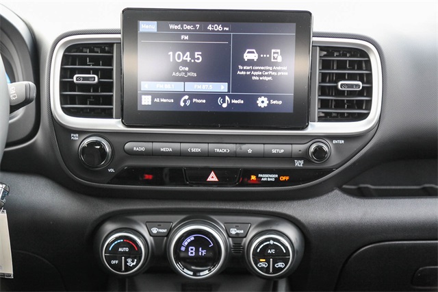 2025 Hyundai Venue SEL Image 20 of 27