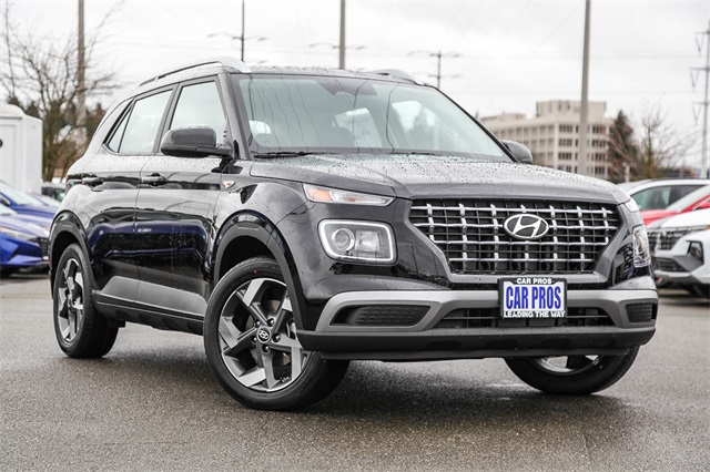 2025 Hyundai Venue SEL Image 3 of 27