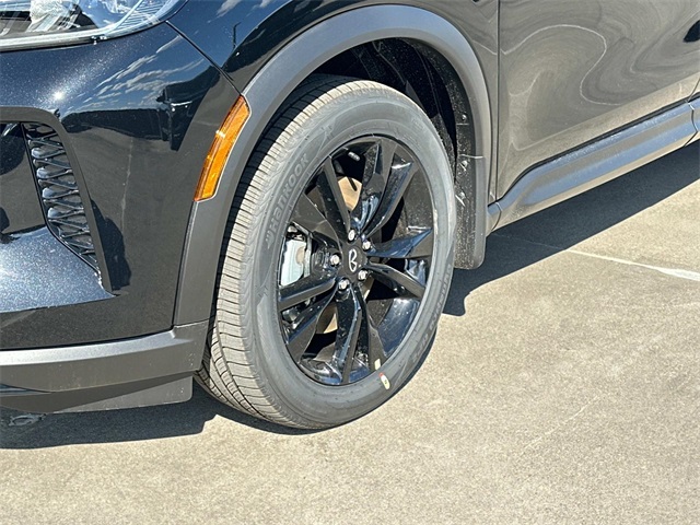 Vehicle image 7 of 18