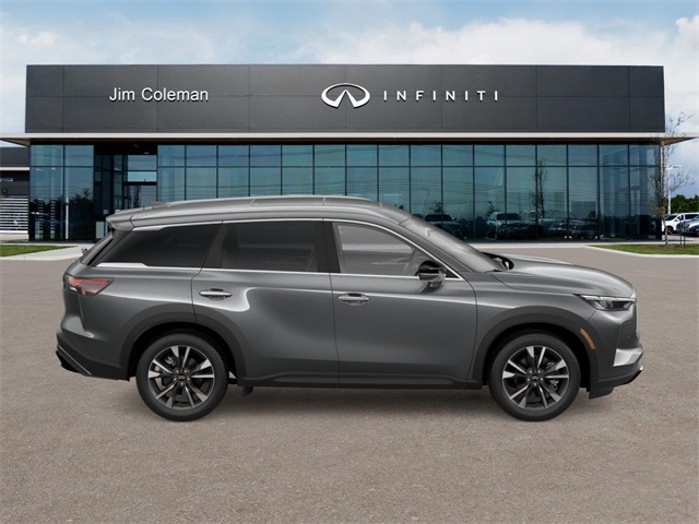 Vehicle image 4 of 22