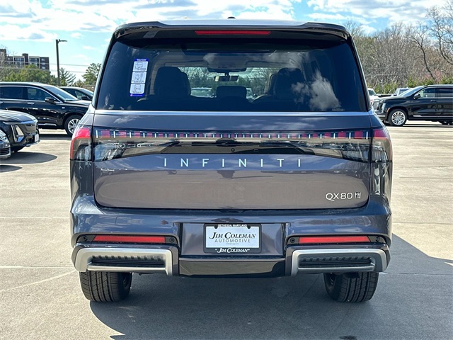 Vehicle image 6 of 18