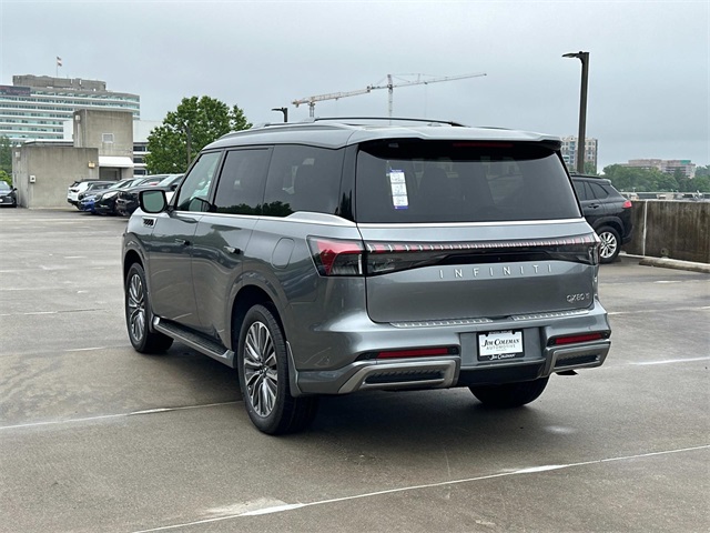 Vehicle image 6 of 18
