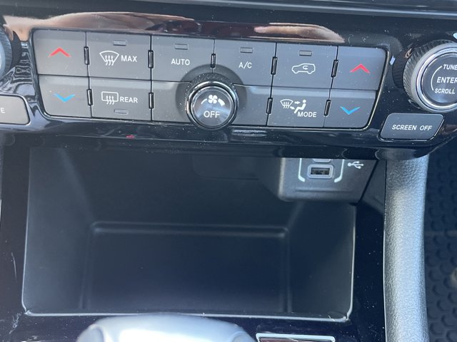 Vehicle image 12 of 12