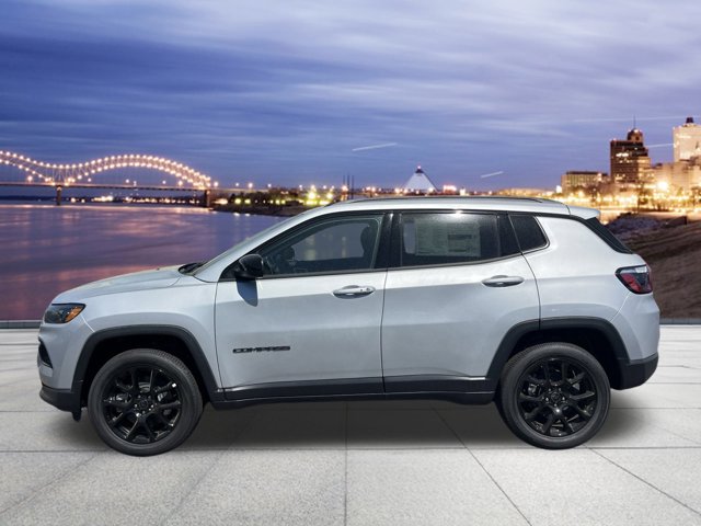 Vehicle image 3 of 12