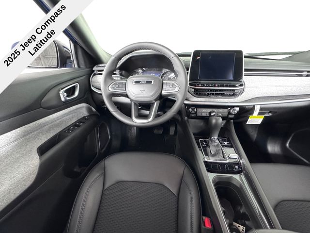 Vehicle image 18 of 40