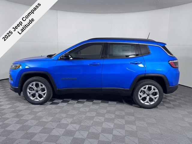 Vehicle image 8 of 40