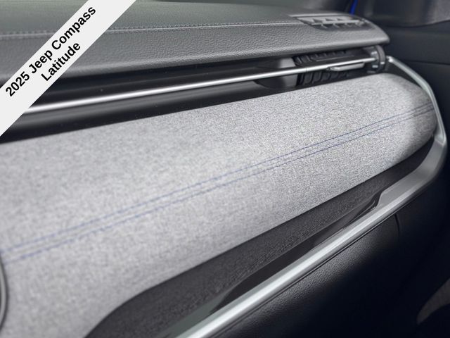 Vehicle image 27 of 40