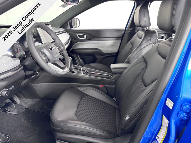 Vehicle image 14 of 40
