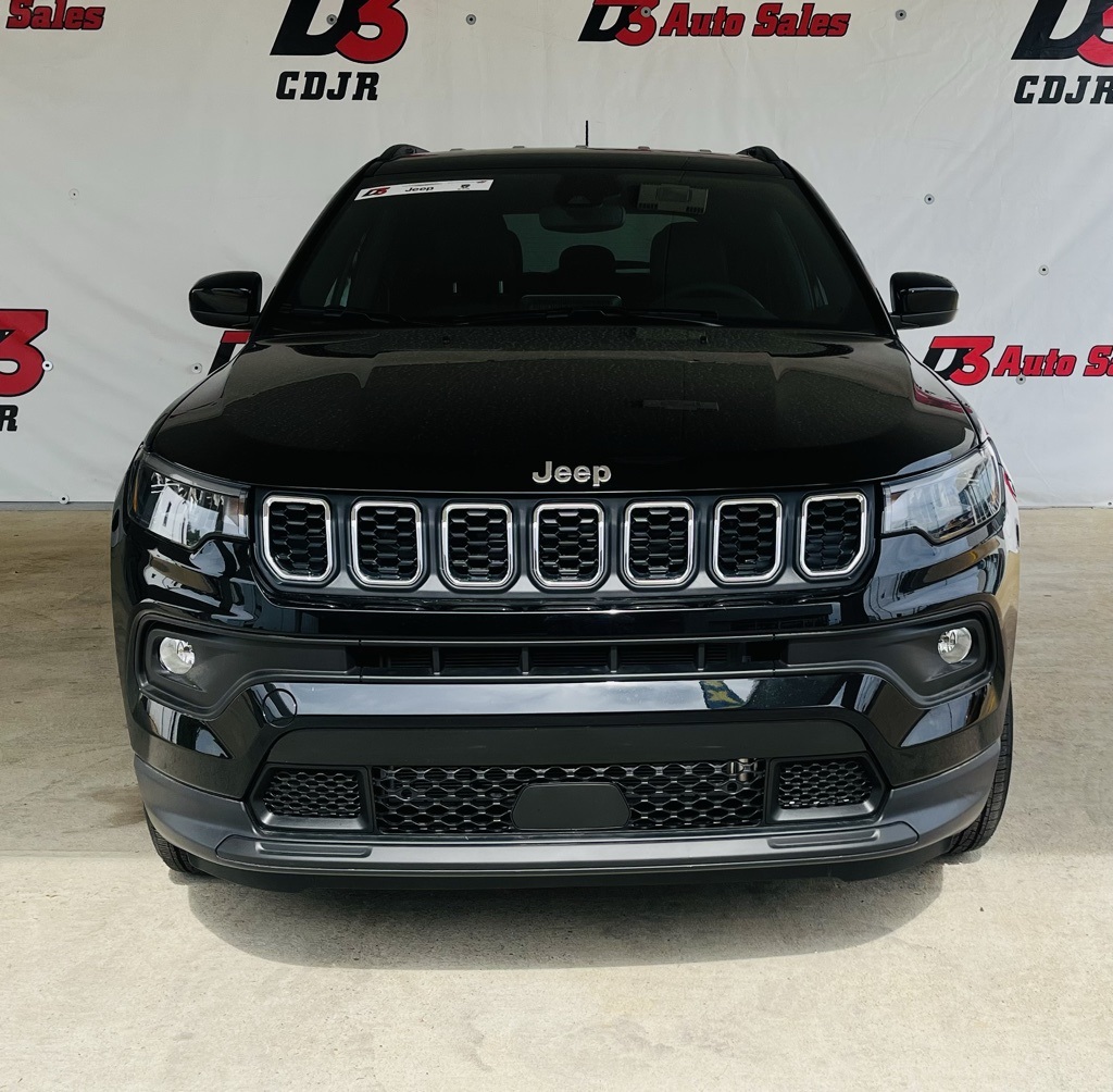Vehicle image 3 of 40