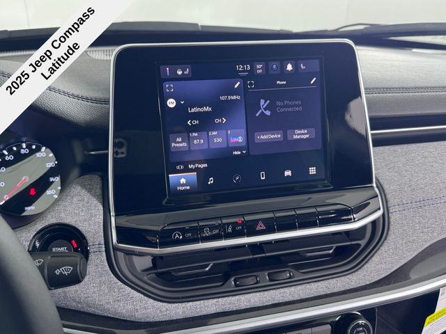 Vehicle image 26 of 42