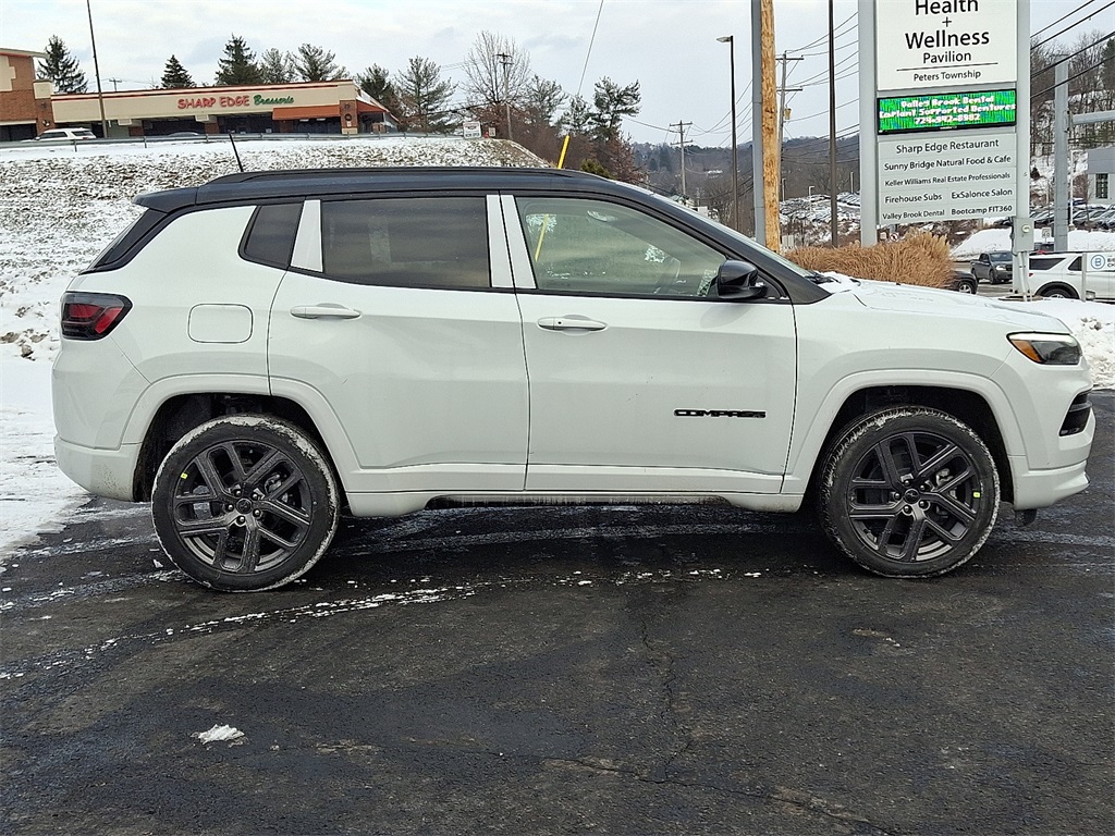 Vehicle image 6 of 21