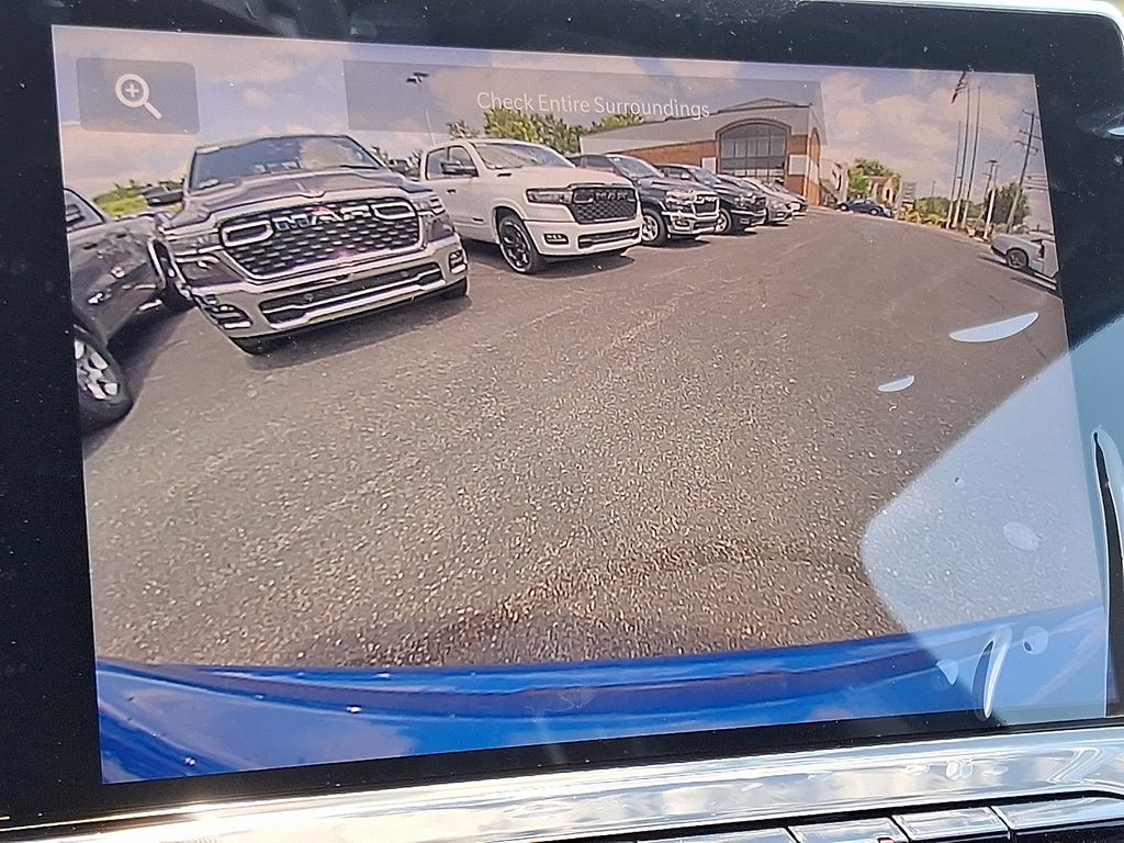 Vehicle image 9 of 21