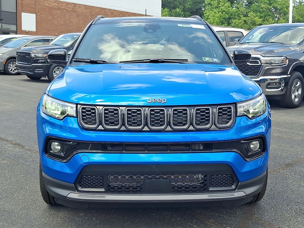 Vehicle image 2 of 21