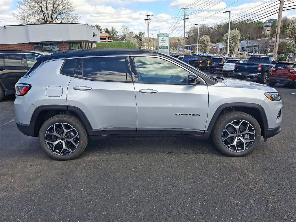Vehicle image 6 of 21