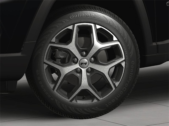 Vehicle image 11 of 28