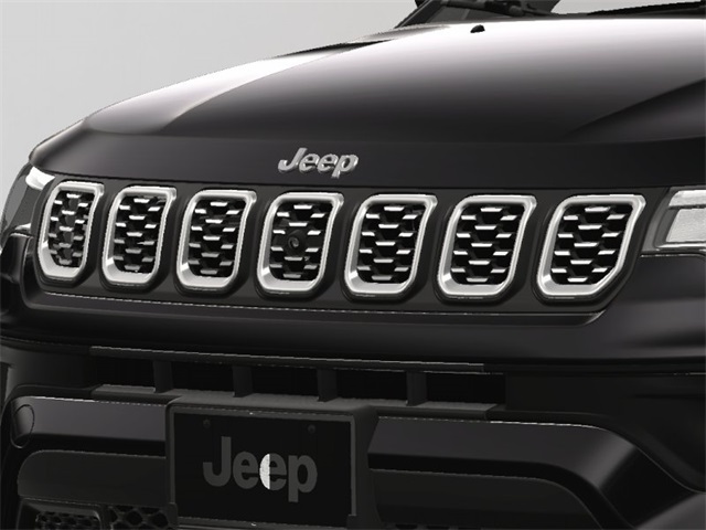 Vehicle image 14 of 28