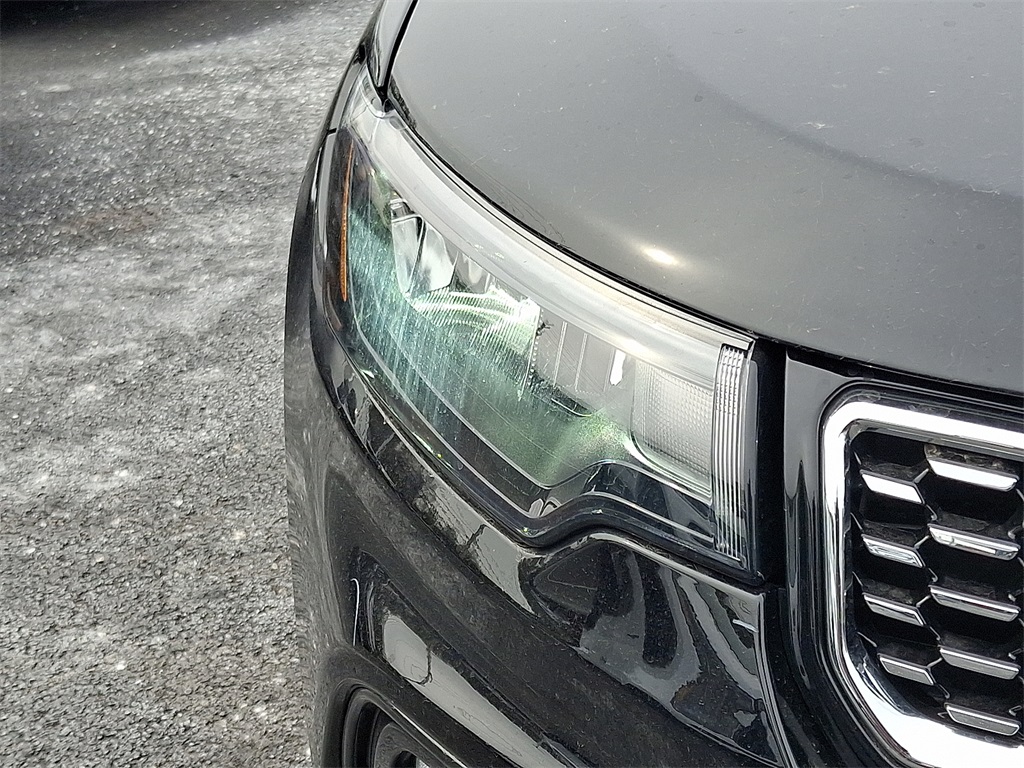 Vehicle image 9 of 22