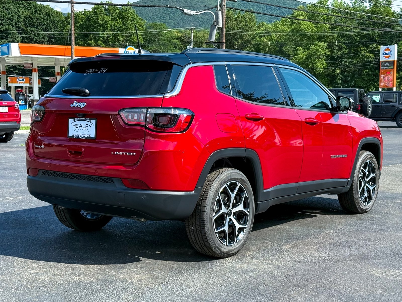 Vehicle image 5 of 38