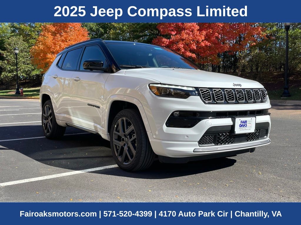 Vehicle image 3 of 18