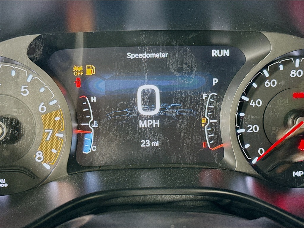 Vehicle image 12 of 29