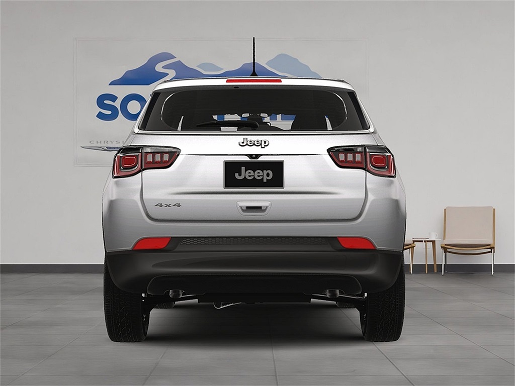 Vehicle image 5 of 28