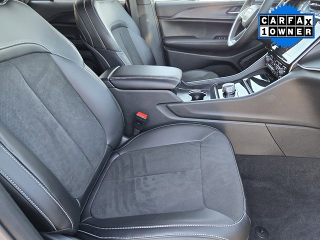 2025 Jeep Grand Cherokee Altitude X Image 13 of 30