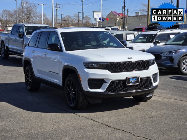 2025 Jeep Grand Cherokee Altitude X Image 1 of 30