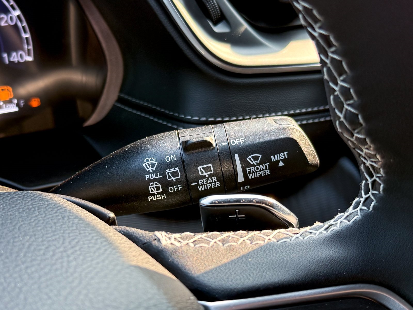 Vehicle image 26 of 38