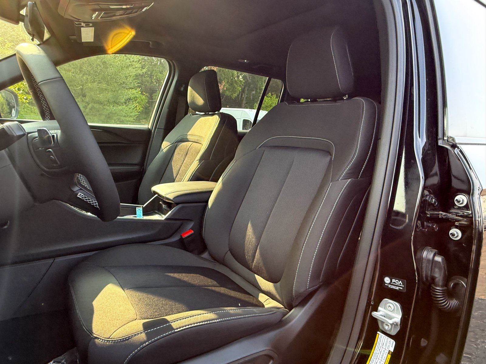 Vehicle image 10 of 38