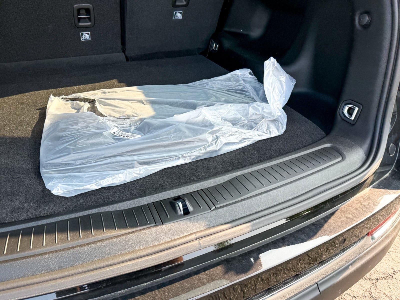 Vehicle image 36 of 38