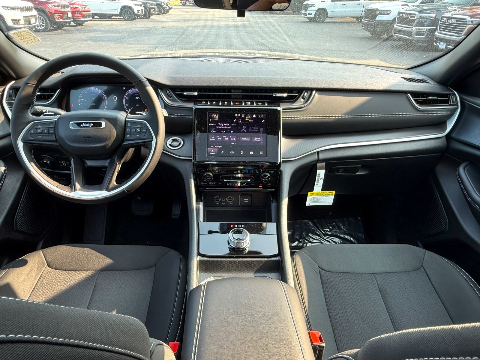 Vehicle image 29 of 38