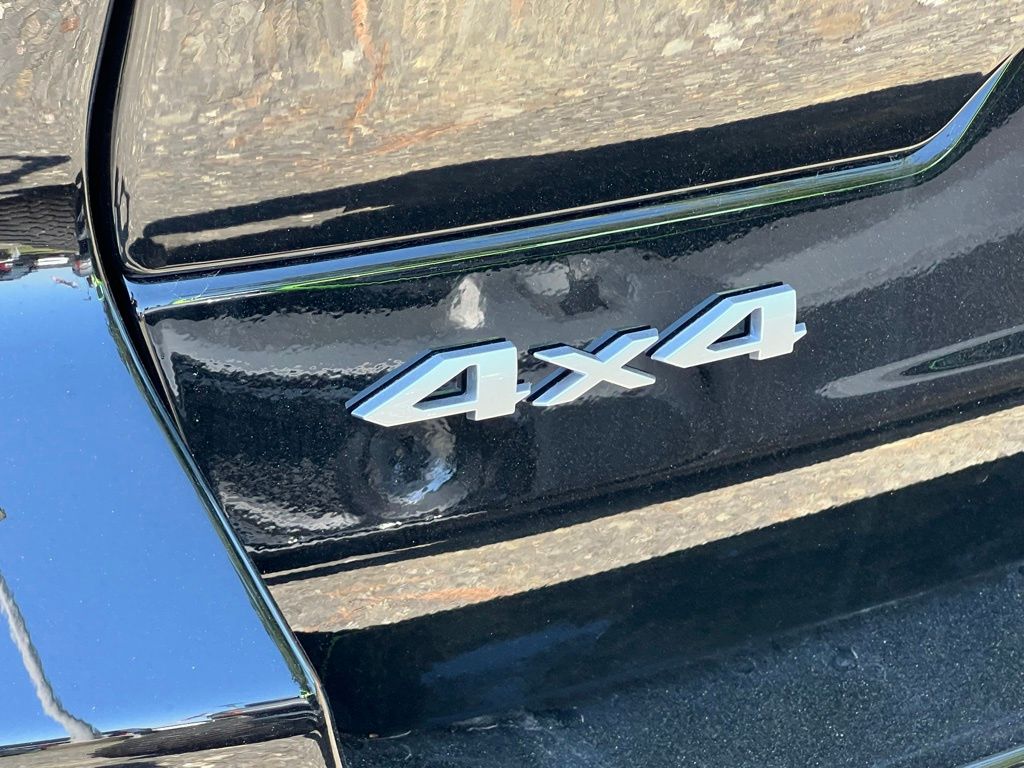 Vehicle image 20 of 30
