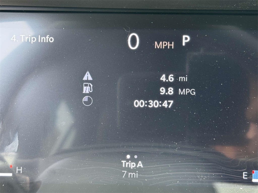 Vehicle image 17 of 30