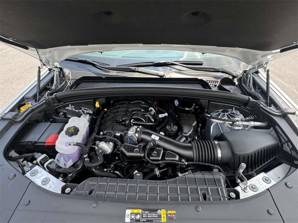 Vehicle image 8 of 30