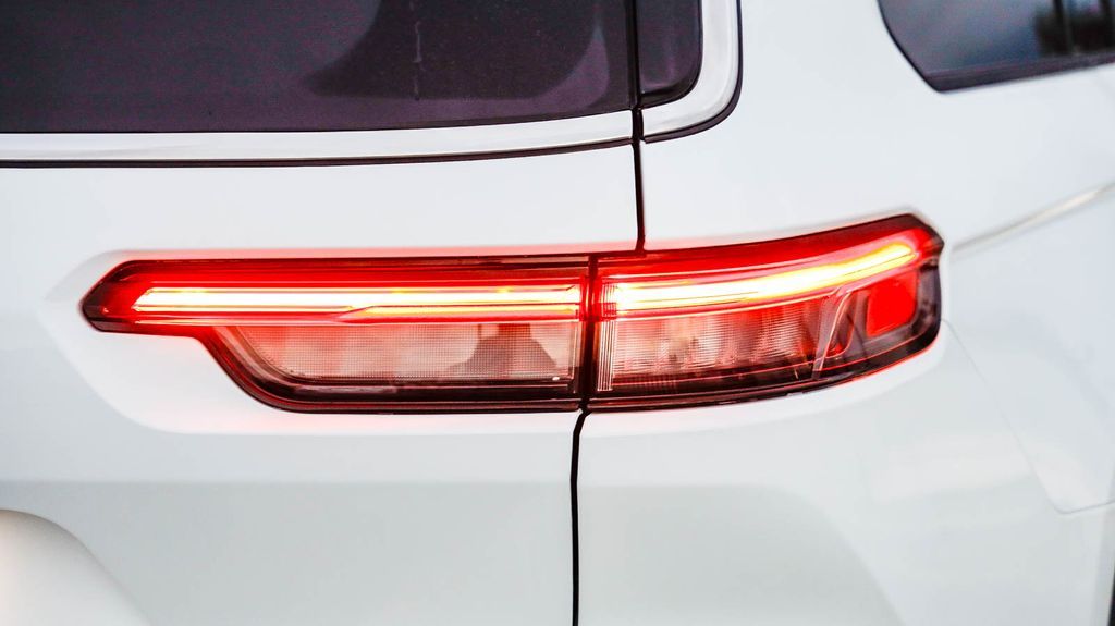 2025 Jeep Grand Cherokee L Laredo X Image 30 of 30