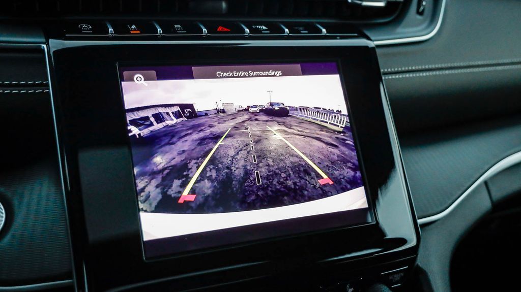 2025 Jeep Grand Cherokee L Laredo X Image 21 of 30