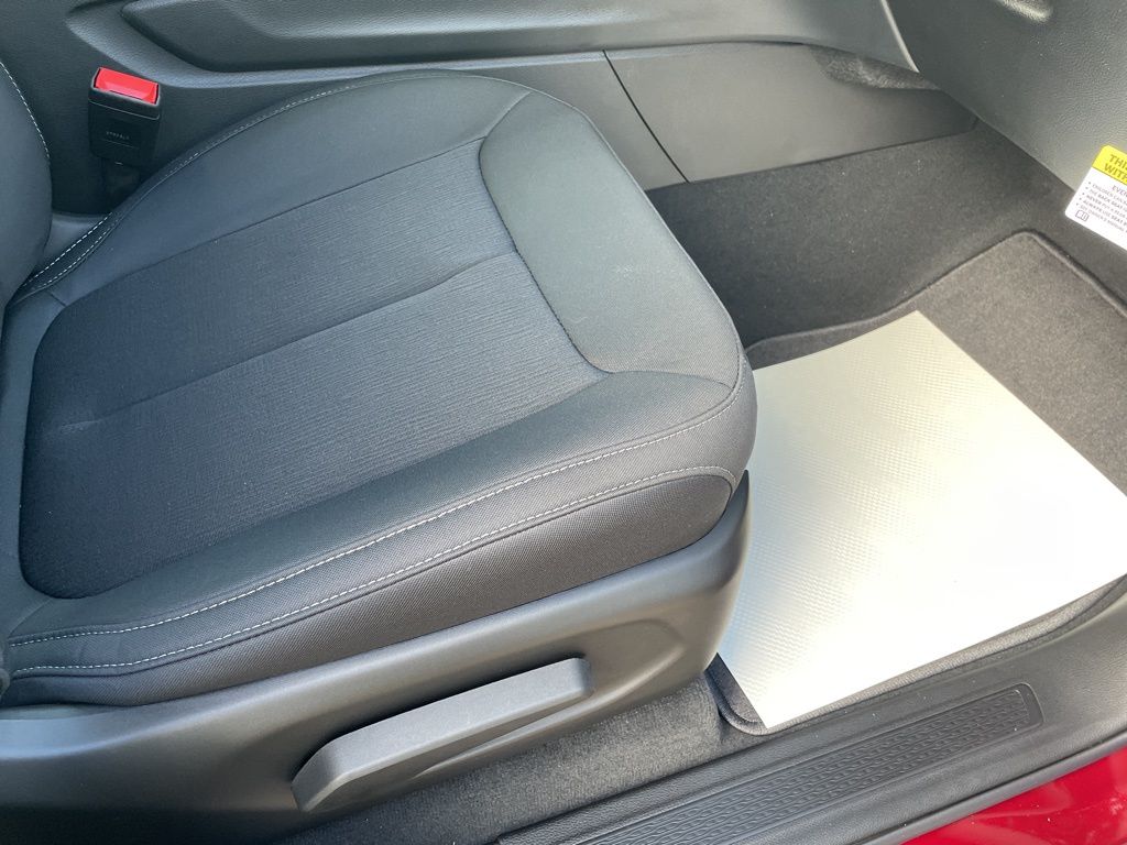 2025 Jeep Grand Cherokee L Laredo Image 23 of 26