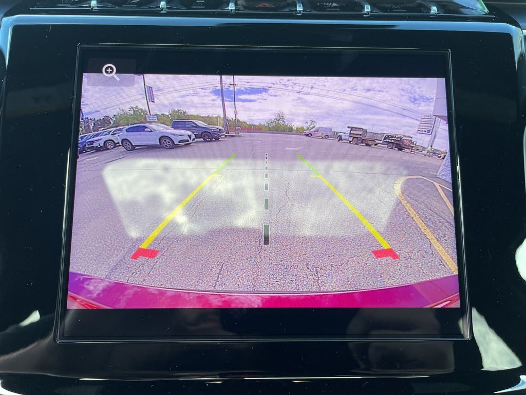 2025 Jeep Grand Cherokee L Laredo Image 18 of 26