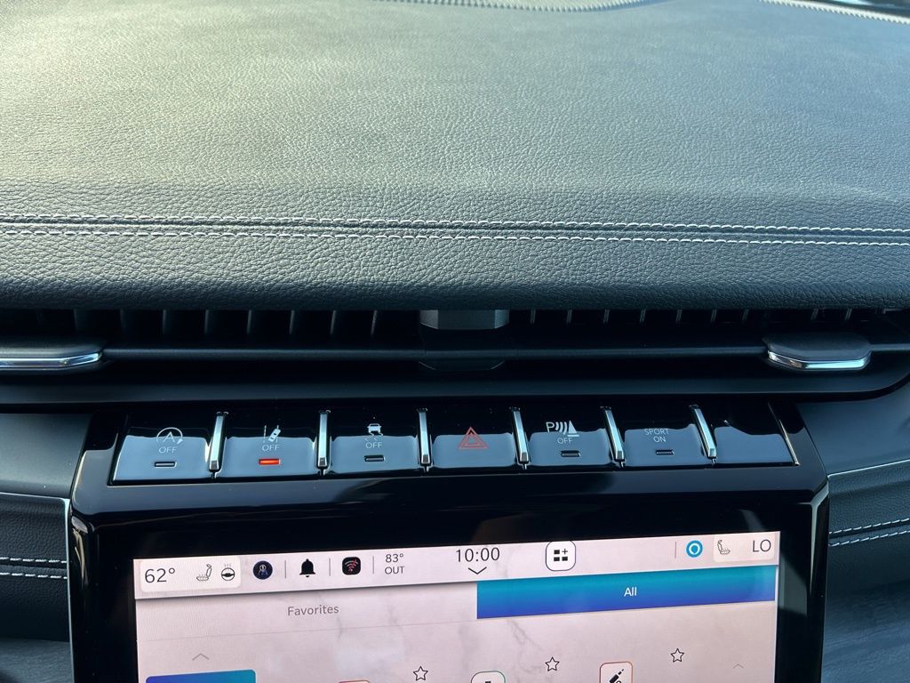 Vehicle image 42 of 51