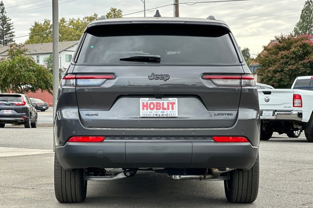 2025 Jeep Grand Cherokee L Limited Image 6 of 28