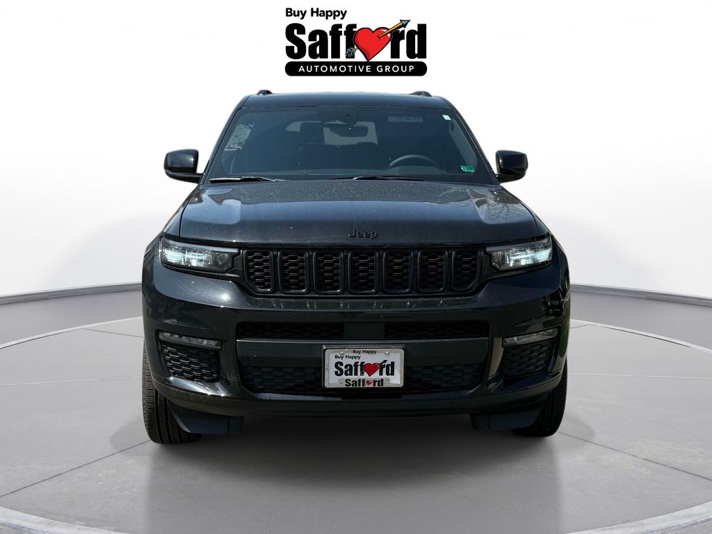 2025 Jeep Grand Cherokee L Limited Image 2 of 34