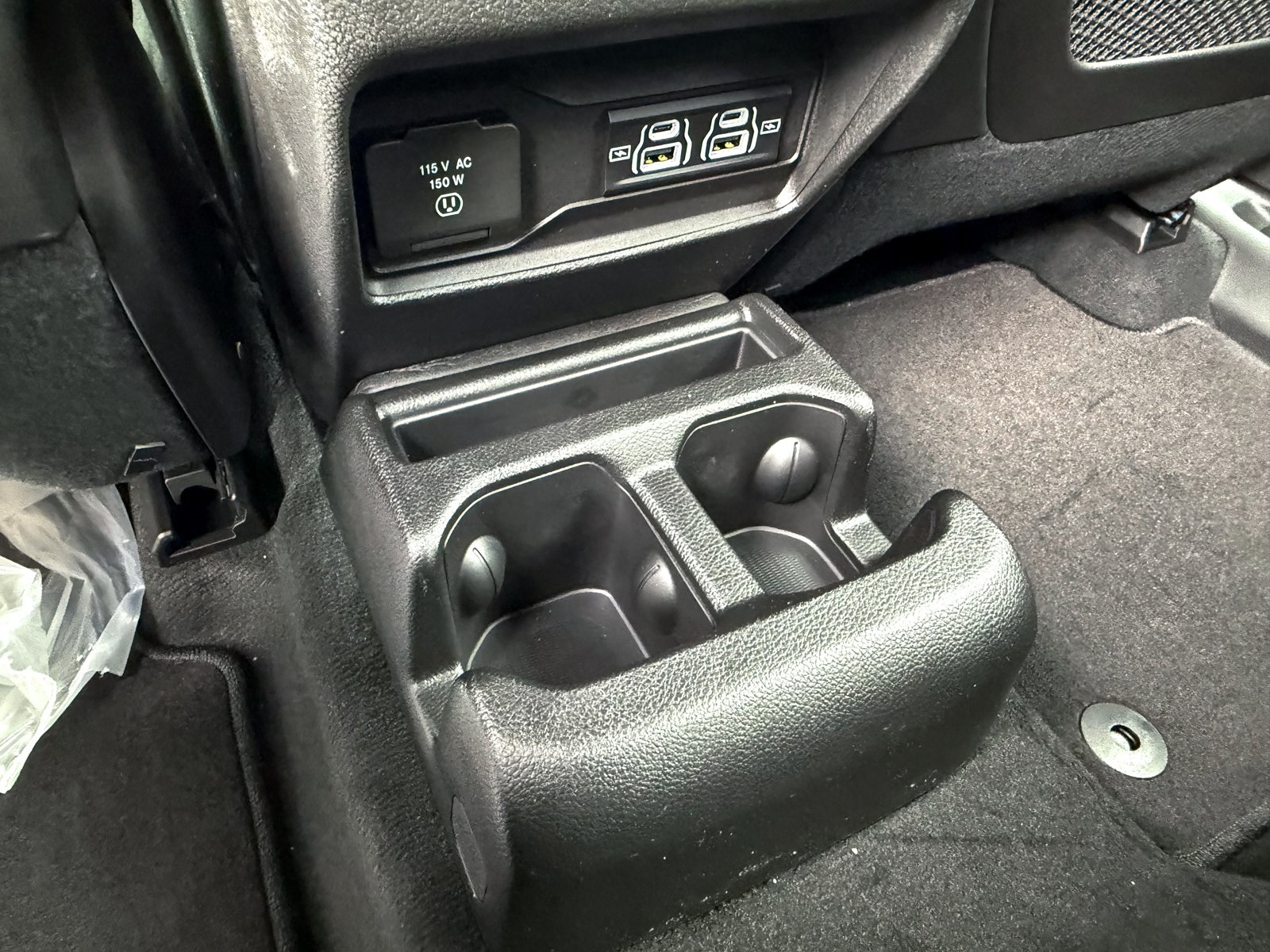 Vehicle image 25 of 41