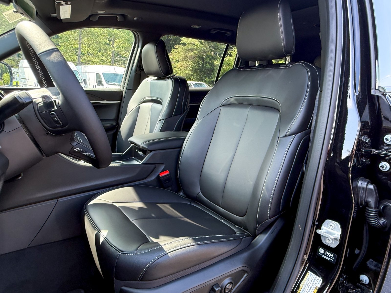 Vehicle image 12 of 43