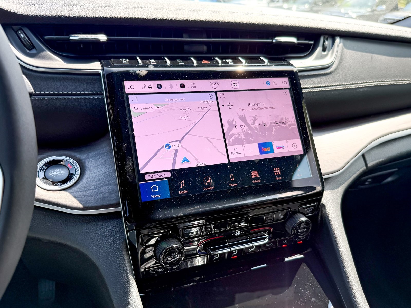 Vehicle image 22 of 43