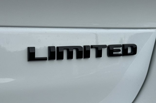 2025 Jeep Grand Cherokee L Limited Image 24 of 28