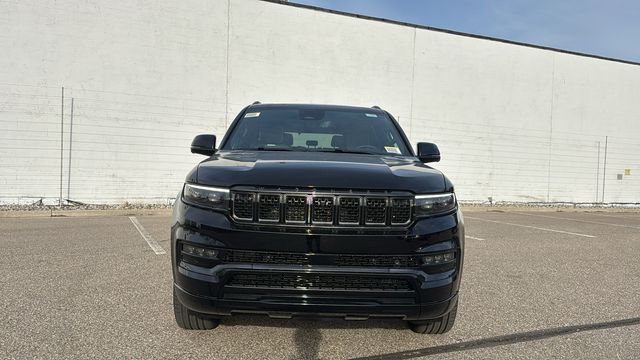 2025 Jeep Grand Wagoneer Series II Obsidian Image 2 of 33
