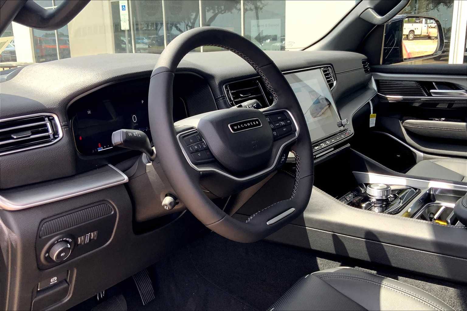 2025 Jeep Wagoneer Base Image 10 of 18