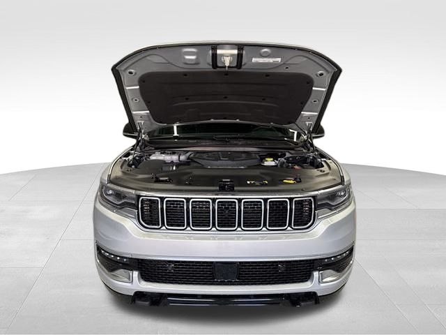 Vehicle image 3 of 22