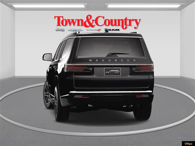 2025 Jeep Wagoneer Base Image 10 of 22