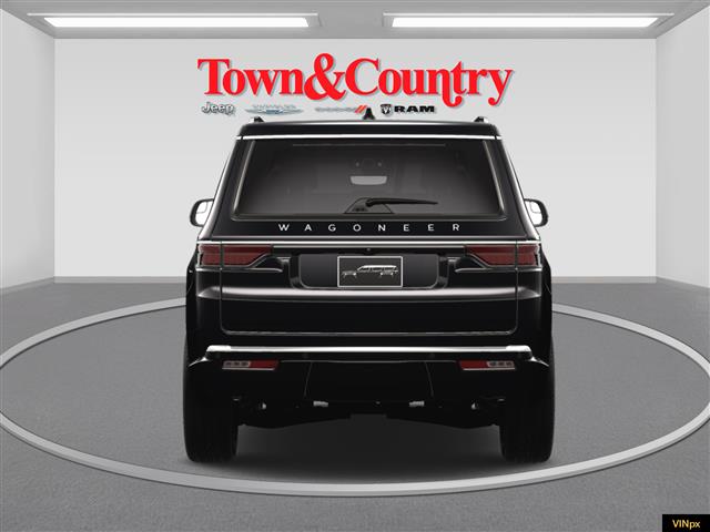 2025 Jeep Wagoneer Base Image 12 of 22